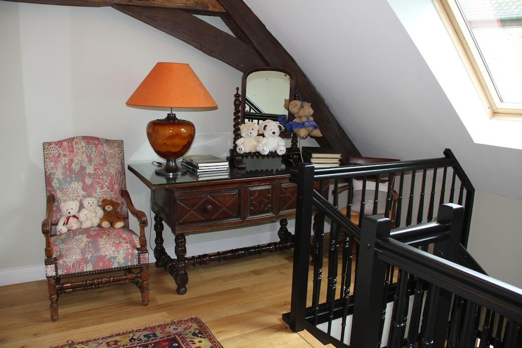 Chambres D'Hotes Les Chalands แซร์กูมีนส์ ภายนอก รูปภาพ